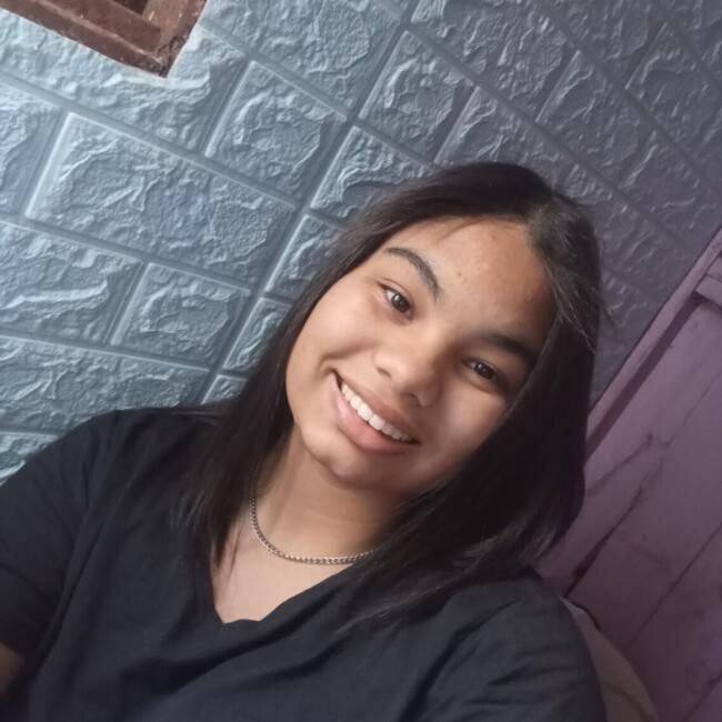 Babysitter in Rivera: Mika