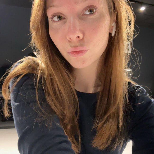 Babysitter in Varennes-Saint-Sauveur: Maella