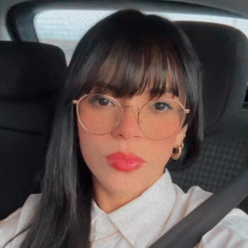 Babysitter in Sacavém: Briane