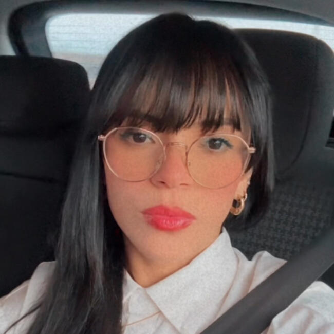 Babysitter in Sacavém: Briane