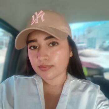 Canguro Almería: Emily Lara