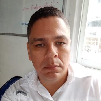 Padre/madre Eloy Alfaro: Gonzalo