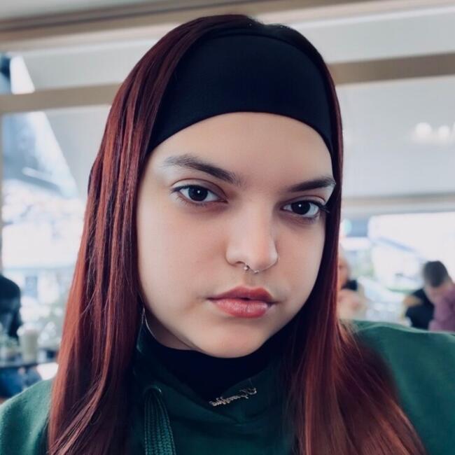 Babysitter στην περιοχή Τρίκαλα: Κρυσταλλια