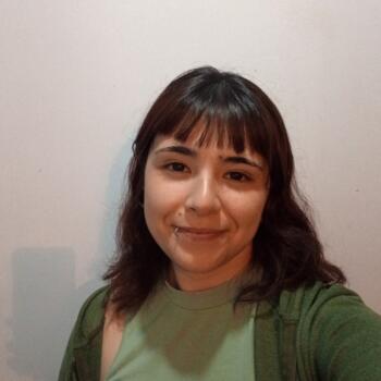 Babysitter in Urdinarrain: Oriana