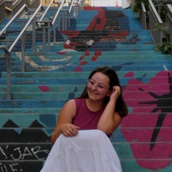 Babysitter in Villefranche-sur-Saône: Cristila