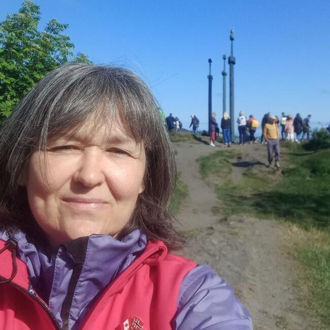 Baby-sitter in Toronto: Helen