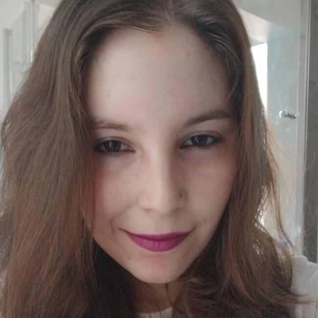 Babysitter in Rugby: Spyridoula