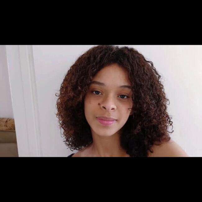 Babysitter in Osasco: Anajulia