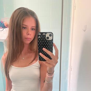 Barnvakt i Åkersberga: Emma