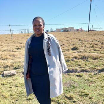 Nanny East London: Zandiswa