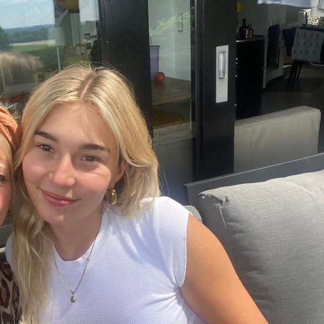 Babysitter in Rome: Franka