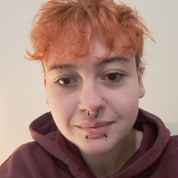 Babysitter in Glenrothes: Asher