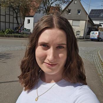 Babysitter Holzwickede: Lea