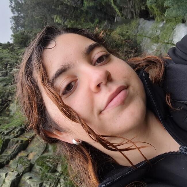 Babysitter in Gondomar: Bruna