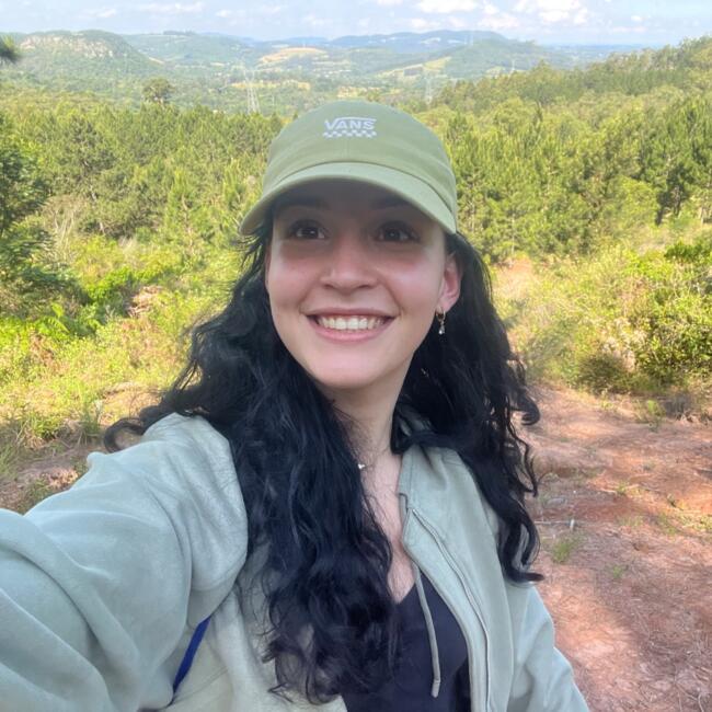 Babysitter in Porto Alegre: Jessica