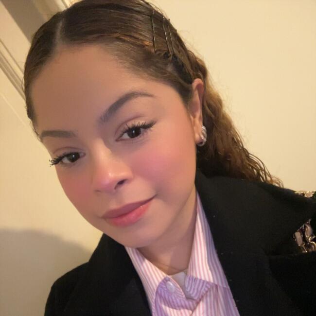 Babysitter in Etterbeek: Katerin