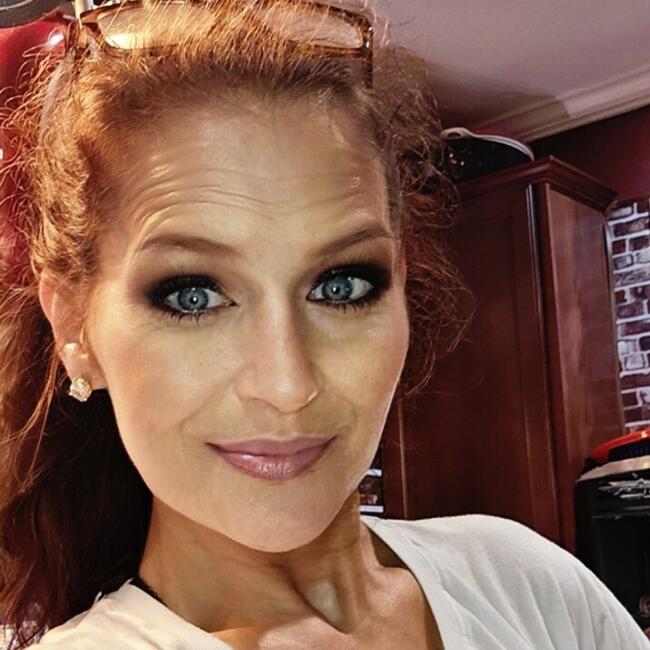 Babysitting job in Cookeville: Lori