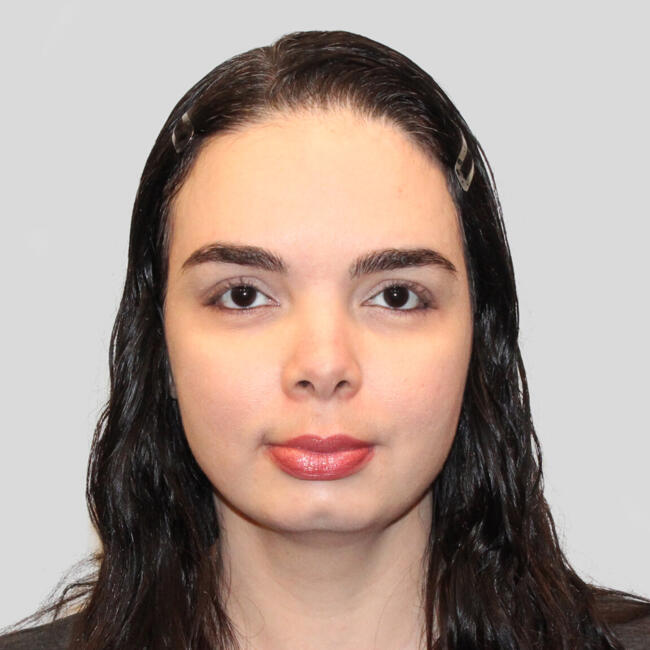 Babysitter in Dunedin: Maria