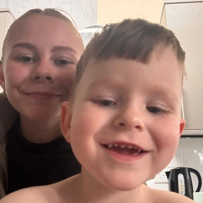 Babysitter in Clydebank: Chelsea