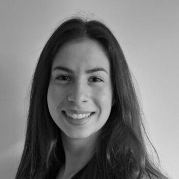 Babysitter in Suresnes: Deva