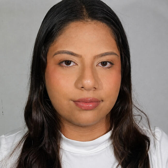 Babysitter in Panama City: Andrea Victoria
