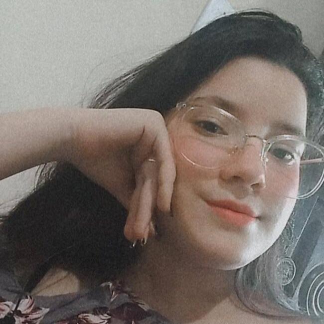 Babysitter in João Pessoa: Giovanna