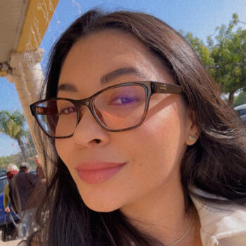 Babysitter Albufeira: Mylenna Suelen