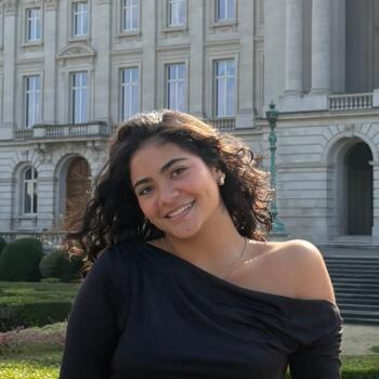 Babysitter in Lille: Cecilia