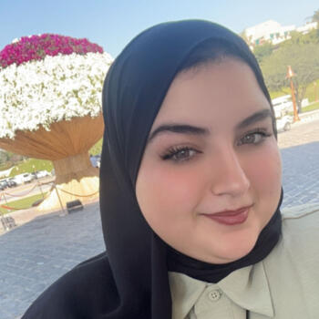 مربية أطفال في اَلْوُكَيْر: Youssra