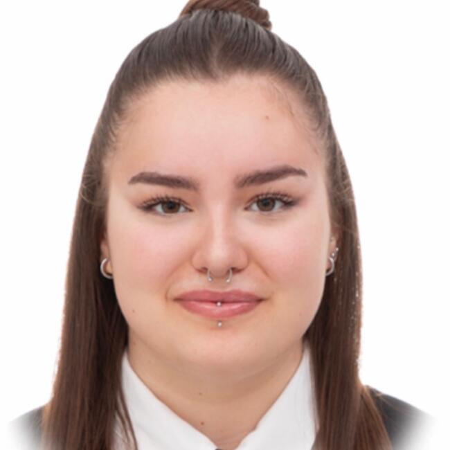 Babysitter in Almuñécar: Alejandra