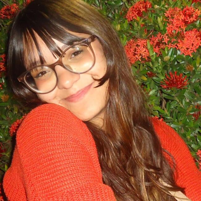 Babysitter in Vila Velha: Clarice