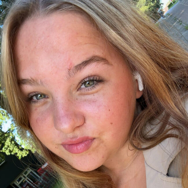 Oppas in Nieuw-Beijerland: Lois