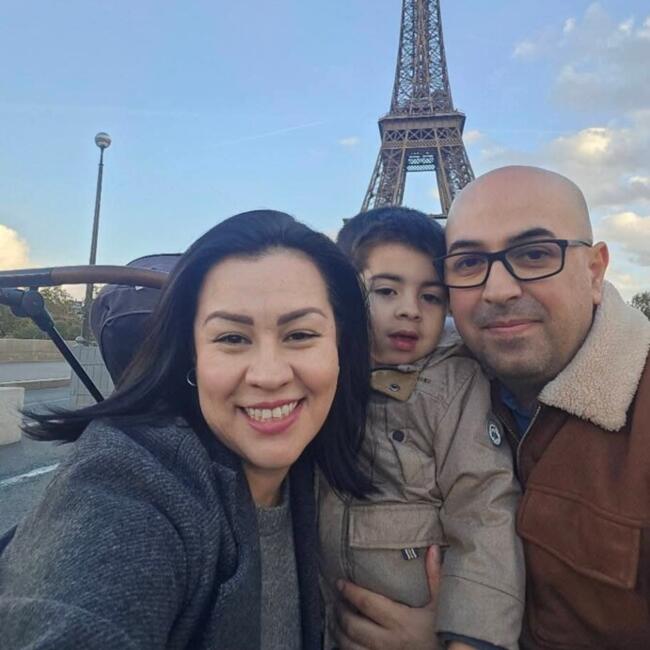 Babysitting job in Şura Mică: LUIS TREJO