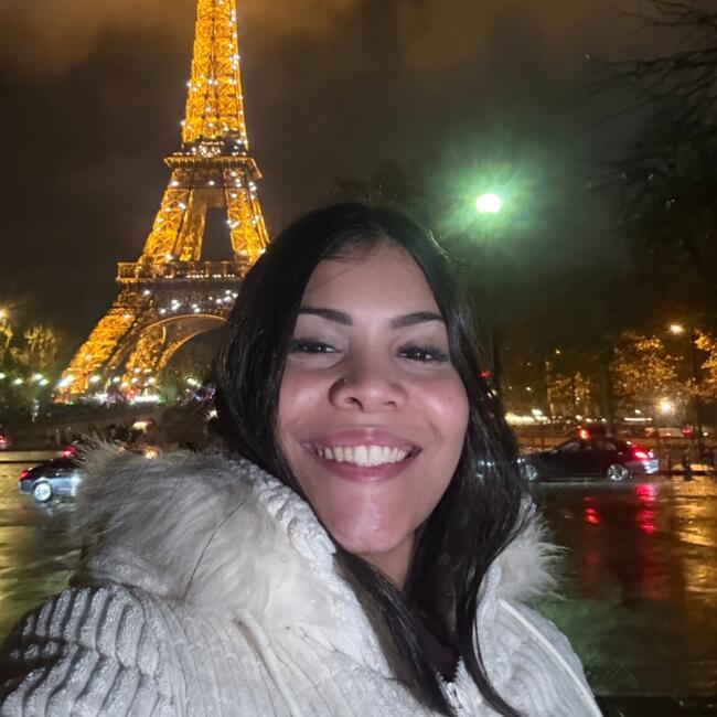 Babysitter in Oliveira de Azeméis: Karen