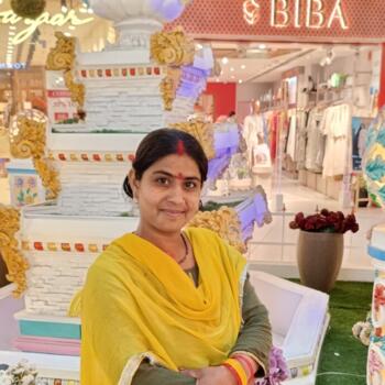 कानपुर में बेबीसिटर: Mamta