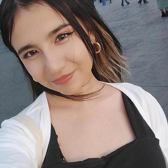 Babysitter in Guadalupe: Danna