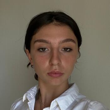 Babysitter in Versailles: Klarisa