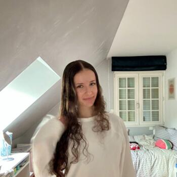 Babysitter in Calais: Ninon