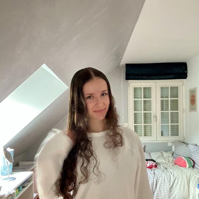 Babysitter in Calais: Ninon
