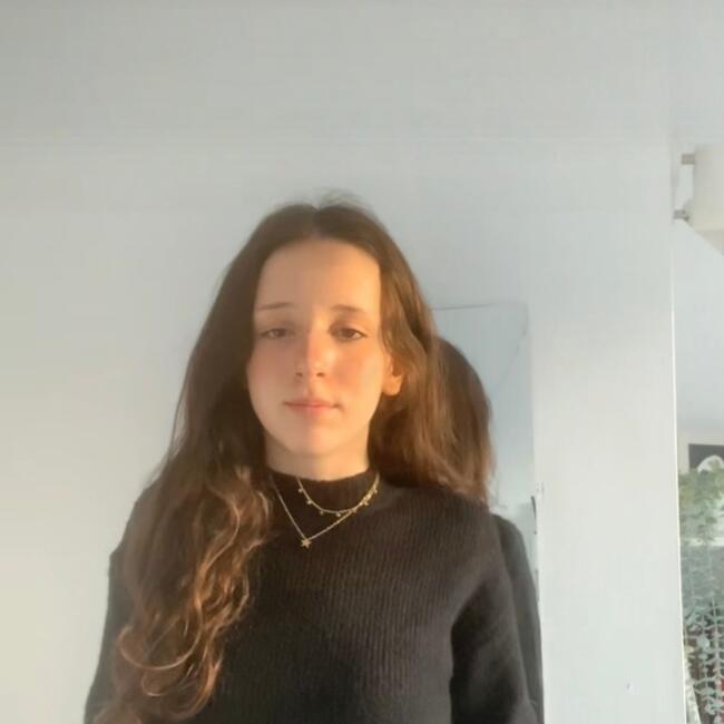 Babysitter in Barcelona: Jana