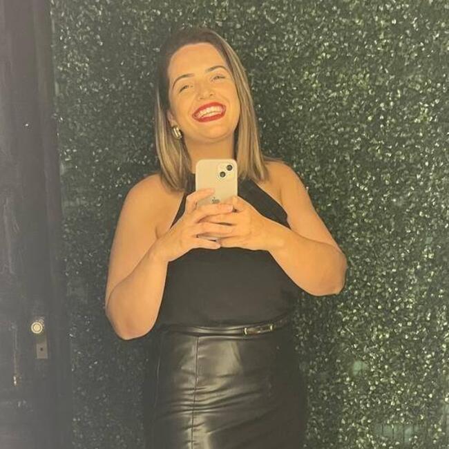 Emprego de babá em Ourinhos: Ariadni