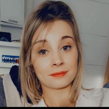 Babysitter in Achicourt: Lindsay