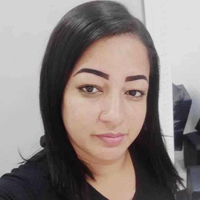 Babysitter in Nova Iguaçu: Joyce Rios
