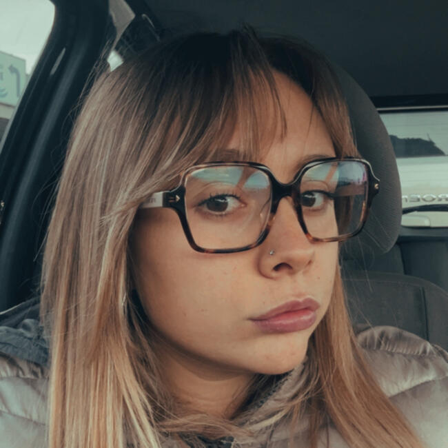 Babysitter a Taggia: Carlotta