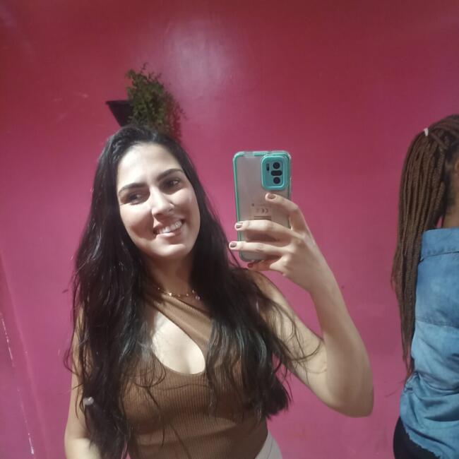 Emprego de babá em São Gonçalo (São Gonçalo): Bianca