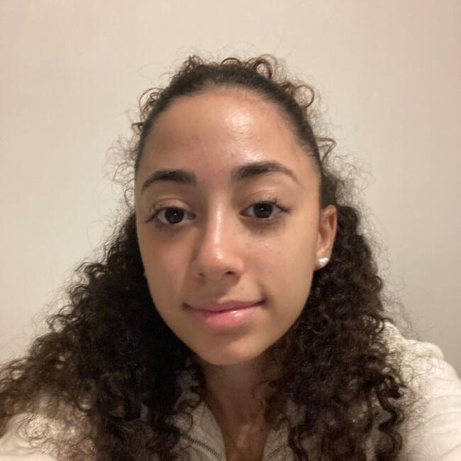 Babysitter in Montpellier: Zherazade