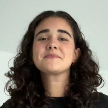 Babysitter in Coimbra: Marta