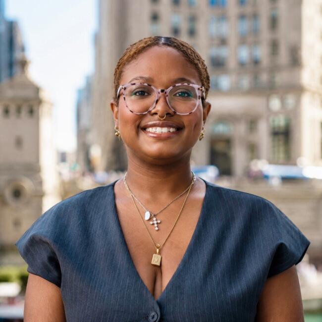 Babysitter in Chicago: Ameilia