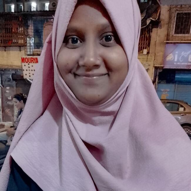 बम्बई में आया: Alisha