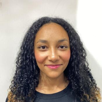 Babysitter in Brasília: Meiryeli